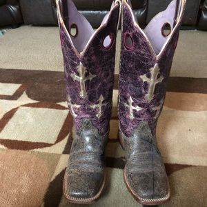 Ariat boots size 9b